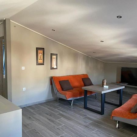 Aretoysa Center Luxury Suites 2 Nea Peramos (Macedonia) Exterior foto