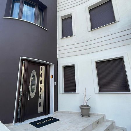 Aretoysa Center Luxury Suites 2 Nea Peramos (Macedonia) Exterior foto